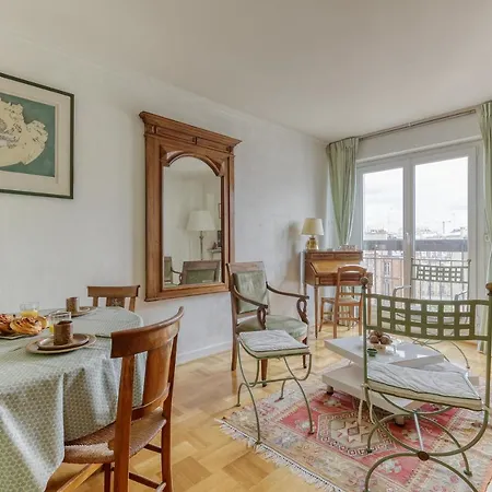 Appartamento Large And Bright 2 Bdrs Flat With View - 20 Parigi